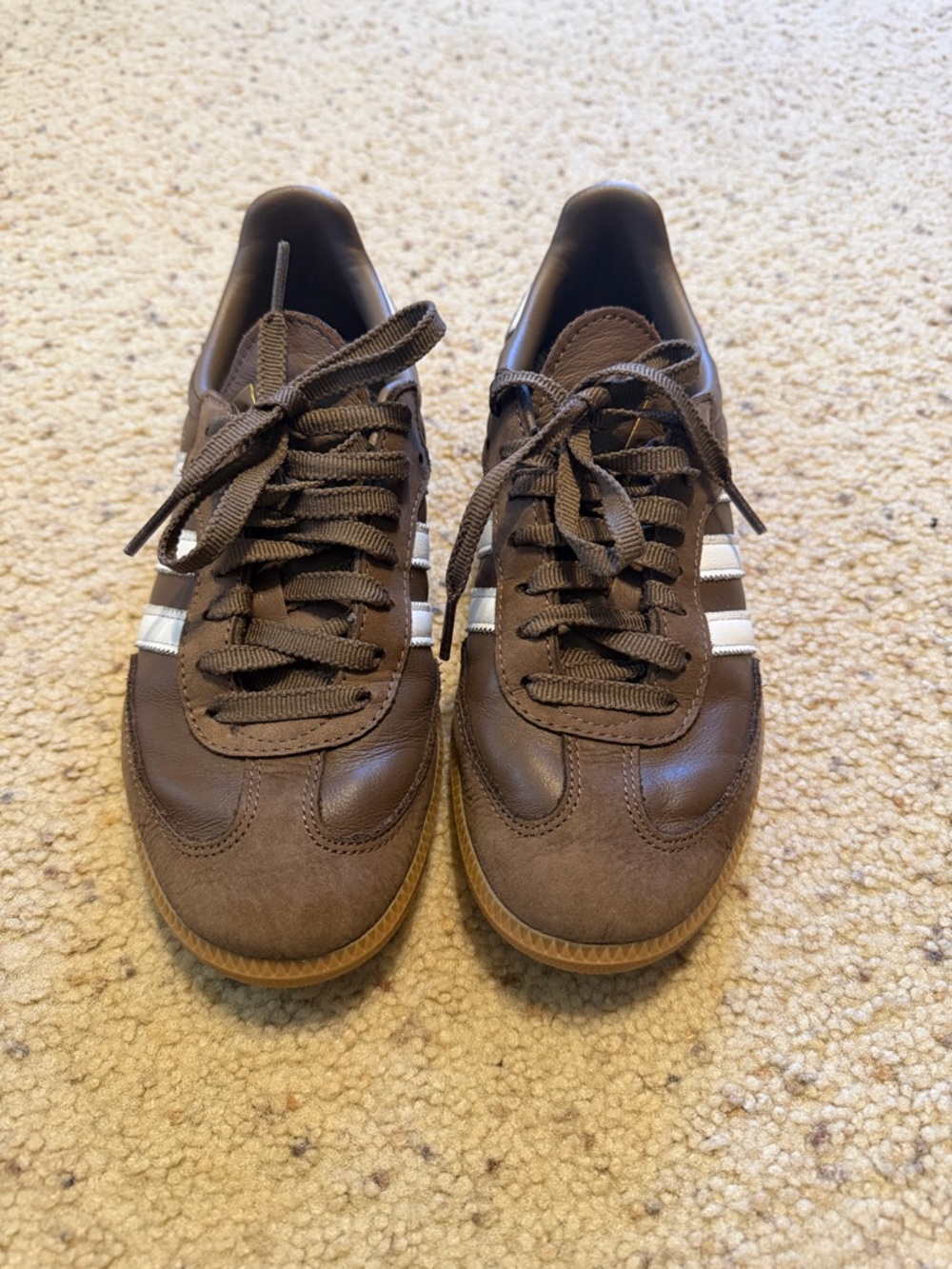 Women’s adidas brown Sambas - Picture 2 of 5